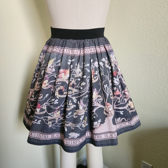 Harry Potter Mini Skirt - Picture 4 of 5